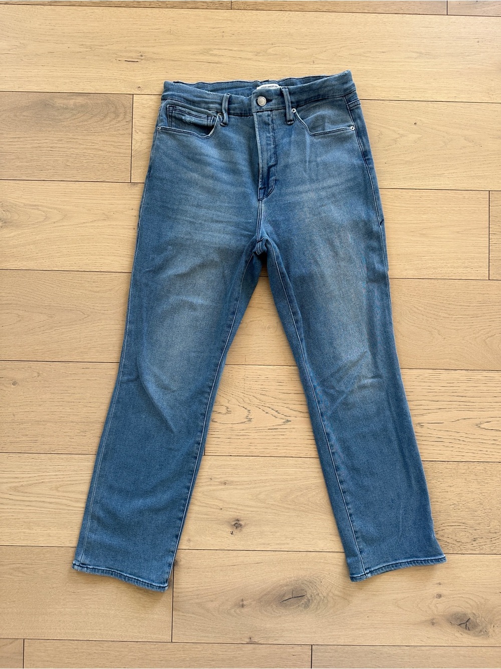 Good American Straight Leg Jeans in Washed Blue 12/31